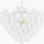 Noira Chandelier (M)