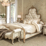 Platine De Royale King Bed - Image 2