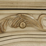 Platine De Royale Night Stand - Image 11