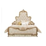 Platine De Royale King Bed